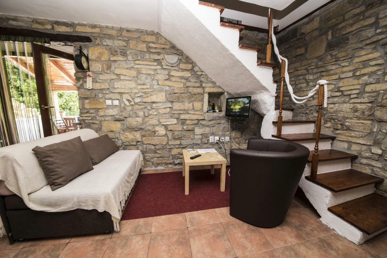 Holiday Home Cosseriga Racicki Brijeg Εξωτερικό φωτογραφία